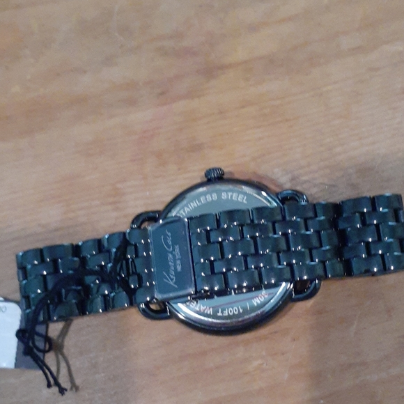 Kenneth Cole Watch😀😀😀HOSTESS PICK 07132021 - Picture 2 of 5